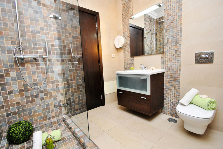 Bathroom 4, Villa Buddha, Albufeira