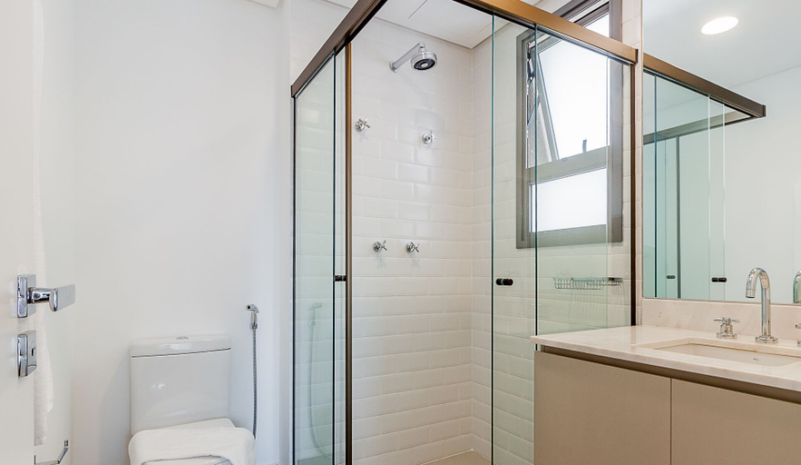 Bathroom 4, Autenticco - Tita Salzano, São Paulo