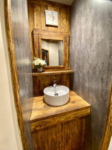 Bathroom 3, Troutbeck Inn, Cumbria