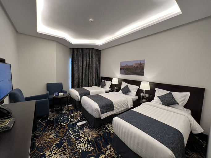 Bedroom 4, Zaha Taiba Hotel, Al Madinah Al Munawwarah