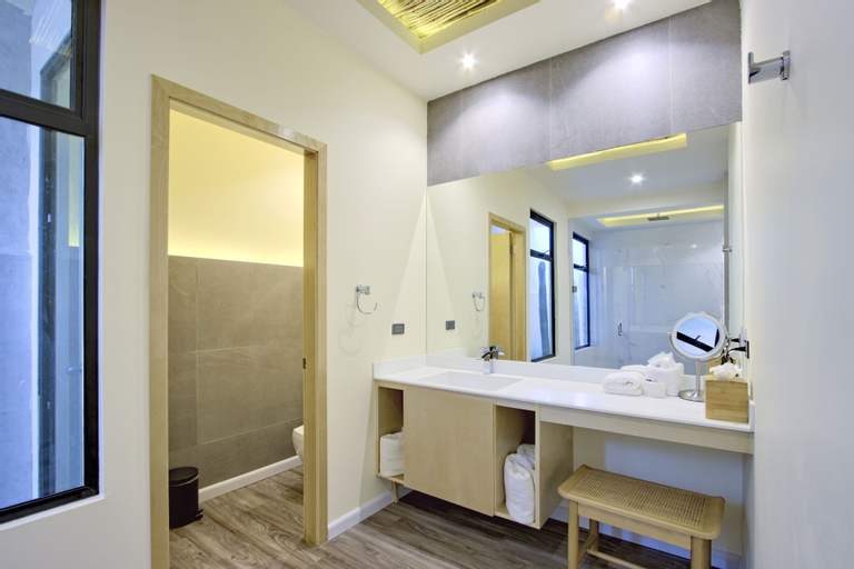 Bathroom 1