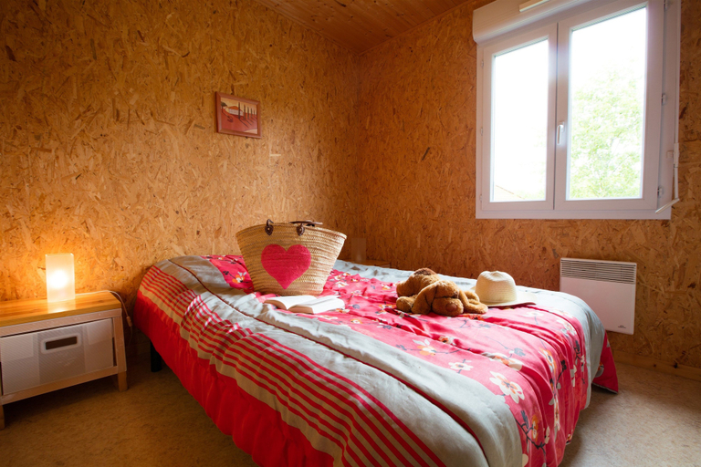 Bedroom 3, Domaine de la Vingeanne, Haute-Marne