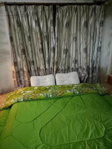 Bedroom 3, Heuan Kru Noi Homestay, Ban Dung