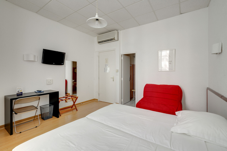Bedroom 3, Hôtel d'Angleterre, Vaucluse