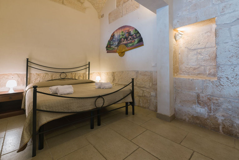 Bedroom 5, Biancanicchia, Brindisi