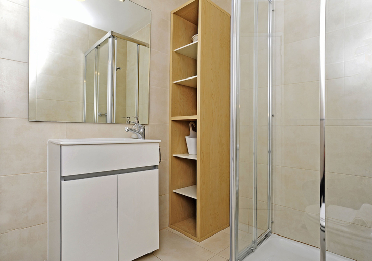 Bathroom, Sweet Garden Apartment, Cascais