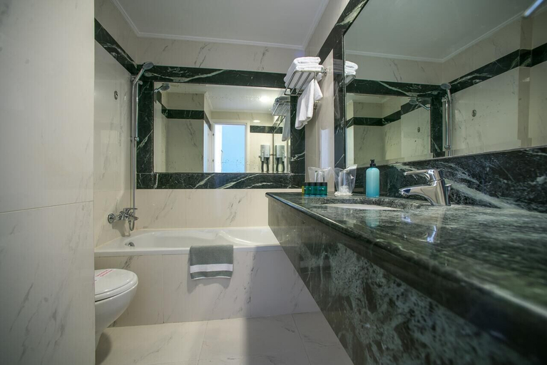 Bathroom 4, City Marina Hotel, Ionian Islands