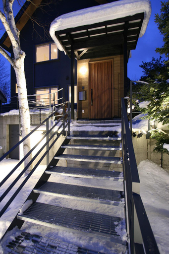 Others 3, ASANOHA, Furano