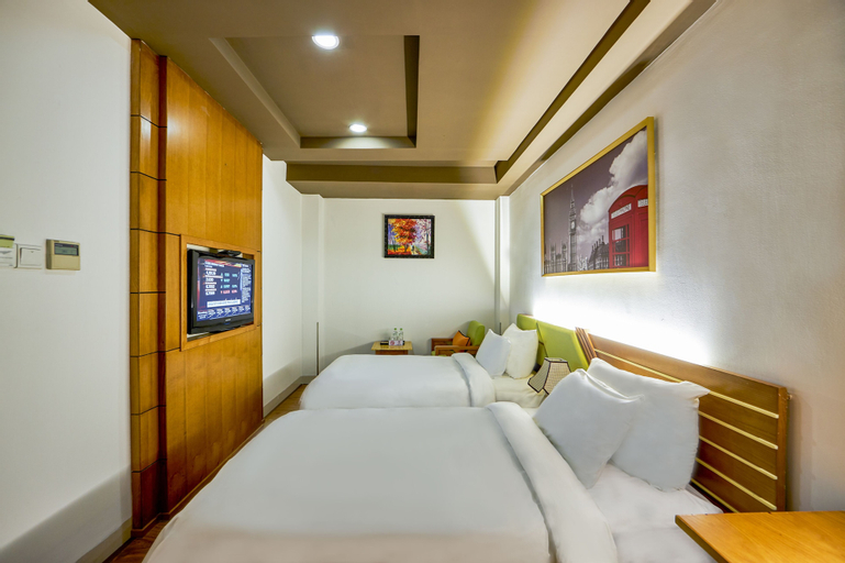 Bedroom 5