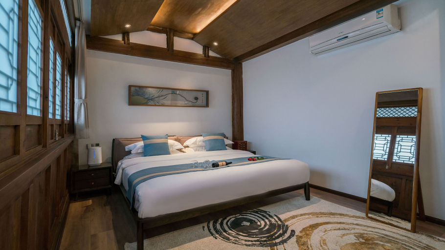 Bedroom 2, Lize Graceland Artistic Suite Inn, Lijiang
