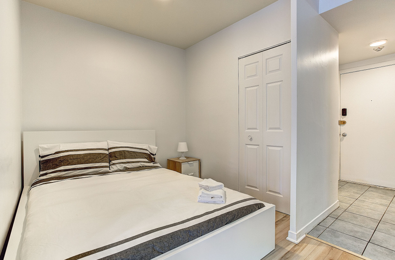 Bedroom 2, Destination Stays McGill Plaza DT MTL, Montréal