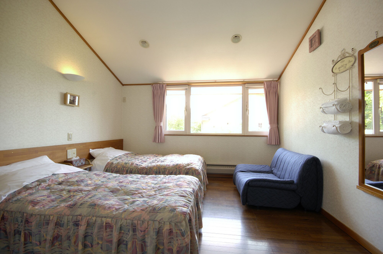 Bedroom 2, Pension Field, Hokuto