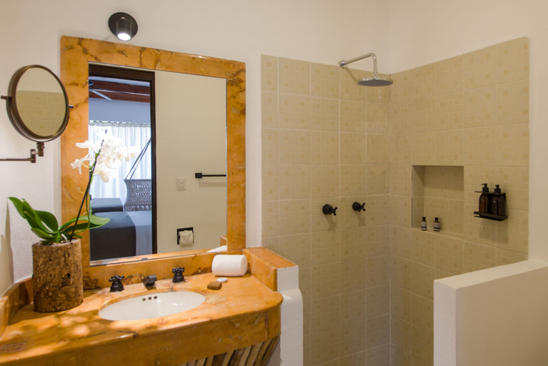 Bathroom 3, Hotel Banana Boutique & Spa by Paradise Hotels - 5th Av Playa del Carmen, Cozumel