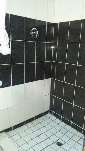 Bathroom, 79 Dunbar St, City of Johannesburg