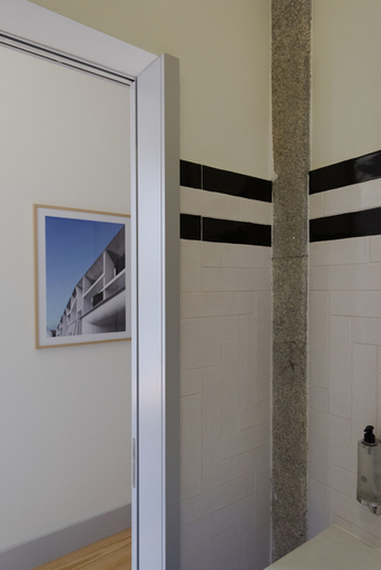 Bathroom 3, NorteSoul Mouzinho, Porto