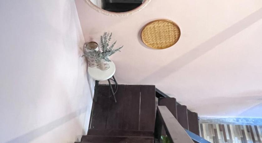 Others 4, Hugs home and cafe trang, Muang Trang
