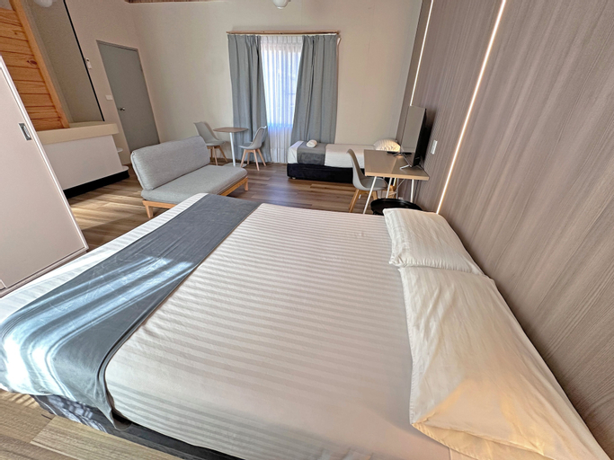Bedroom 5