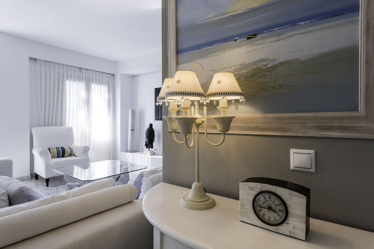 Others 4, LU&CIA Apartamento Premium Puerto Banus, Málaga