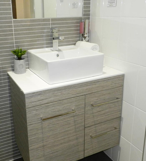 Bathroom 2, Copper City Motel, Mount Isa