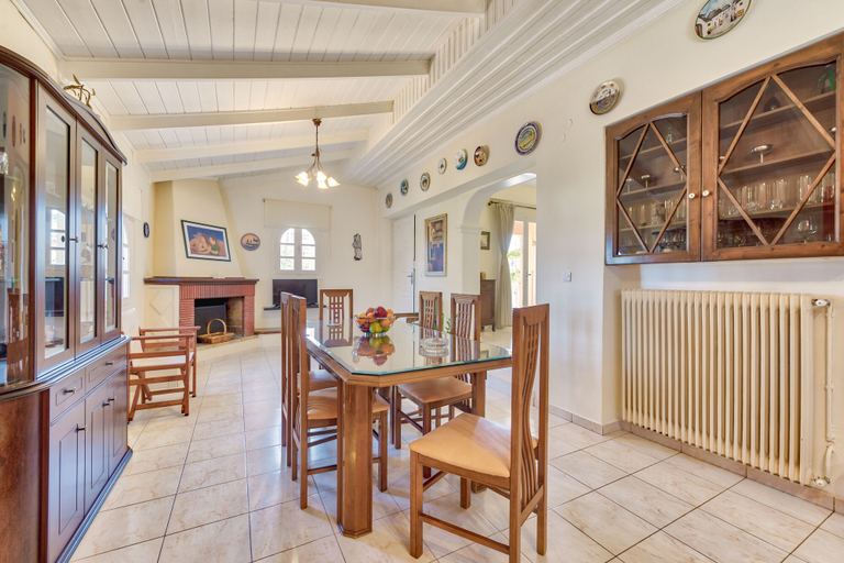 Food & Drinks, Ina Apartment, Ionian Islands