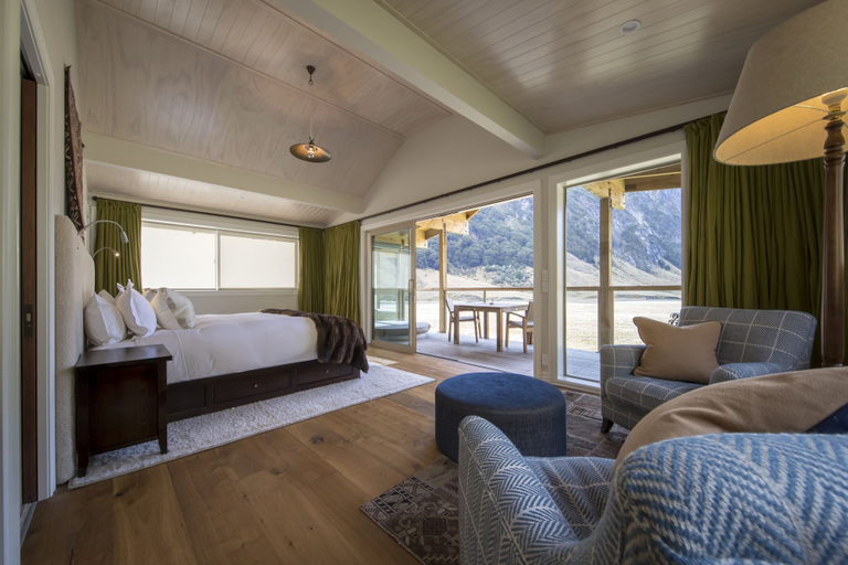 Bedroom 3, Minaret Station Alpine Lodge, Queenstown-Lakes