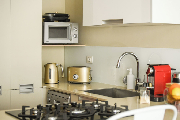 Others 5, White Blossom 1BR Apt Near Dizengoff CTR