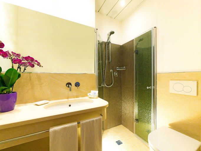 Bathroom 4, COLORADO Hotel snc by Prandolini Floria & C, Forli' - Cesena