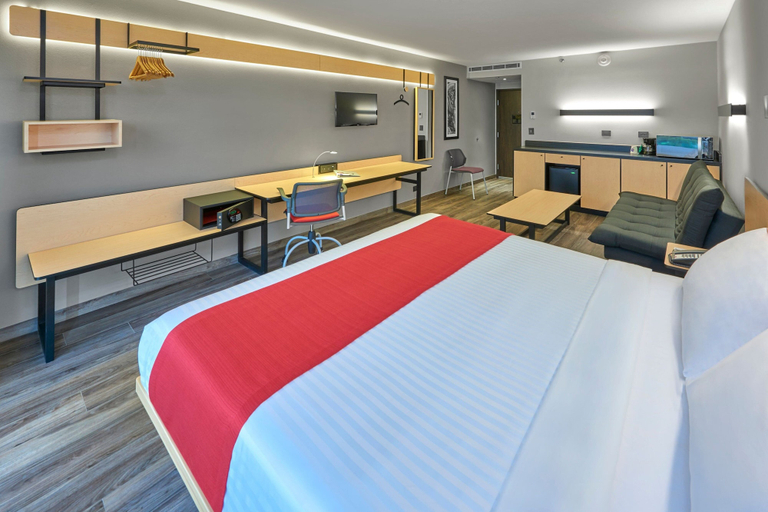 Bedroom 2, City Express Plus by Marriott Leon Centro de Convenciones, León