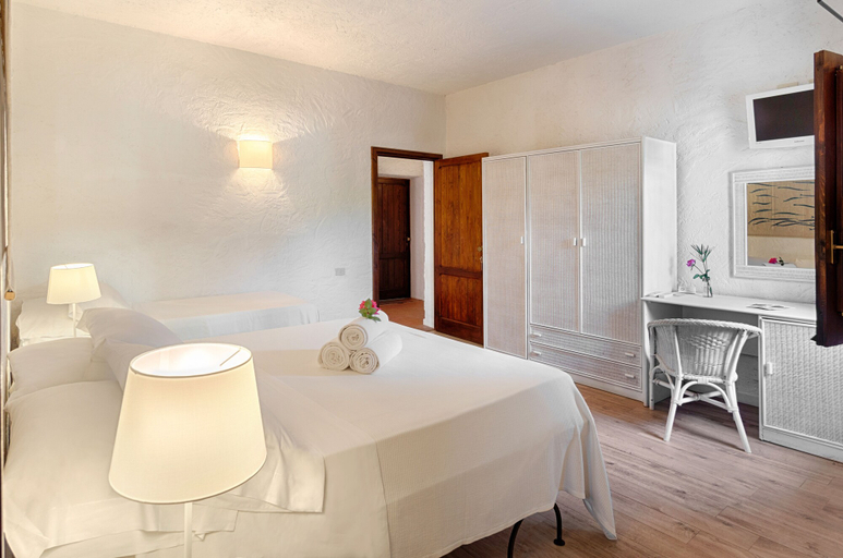 Bedroom 4, Villa Mediterranea, Syracuse