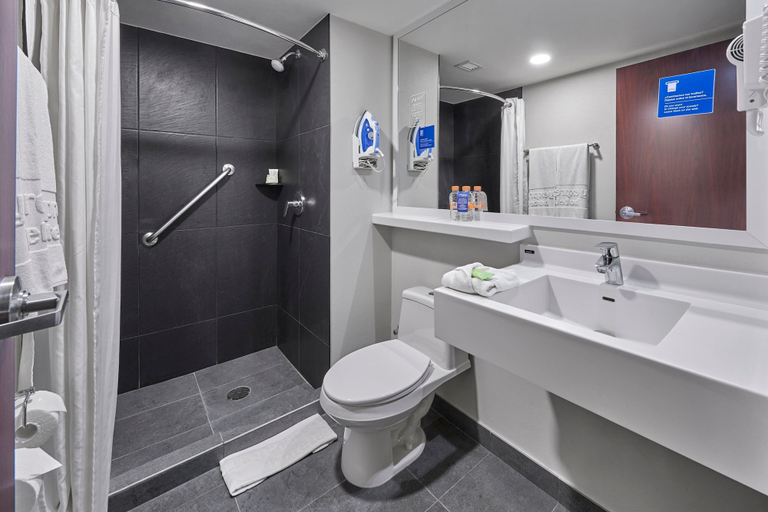 Bathroom 4, City Express by Marriott Monterrey Aeropuerto, Apodaca