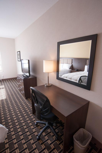 Bedroom 2, Western Star All Suites Melita, Division No. 5