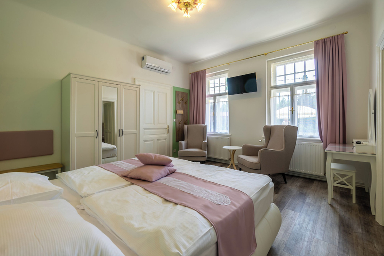 Bedroom 2, Albizia-Apartments, Baden