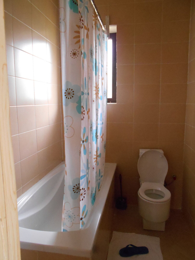 Bathroom 3, Ci'Sand Suites Hotel, Jinja
