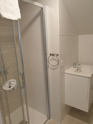 Bathroom 3, Hotel Arts-Gasteiz, Álava