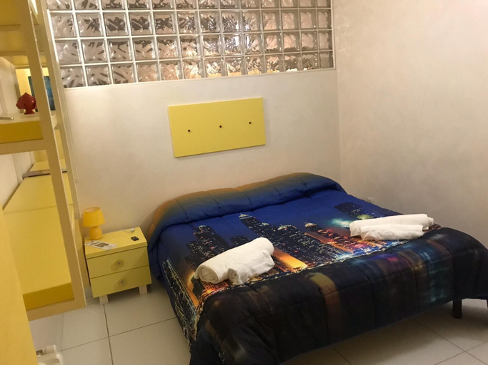Bedroom 2, Villa Susanna, Brindisi
