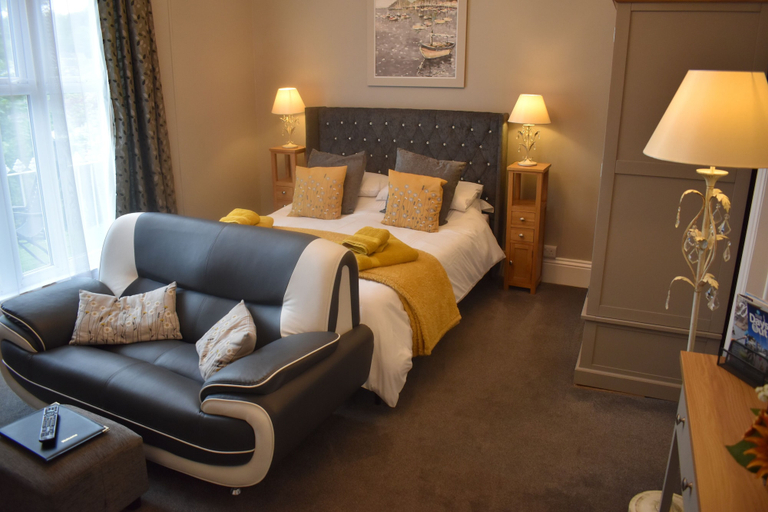 Bedroom 2, Acorn Lodge, Torbay