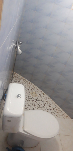 Bathroom 4, Hôtel Arc en Ciel, Rufisque