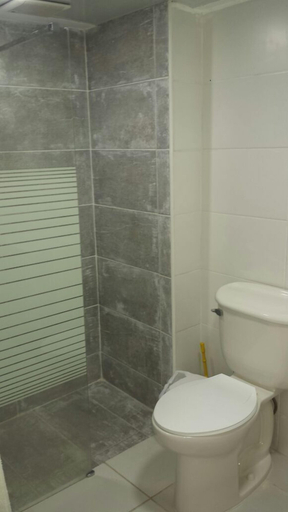 Bathroom 3, Ocean View Apartments, Distrito Nacional