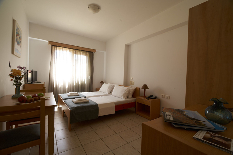 Bedroom 3, Veronica Hotel, Crete