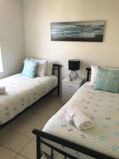 Bedroom 3, Sanctuary Beach Resort, Gold Coast