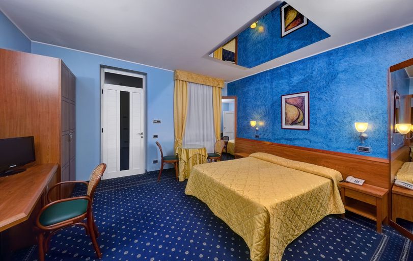 Bedroom 3, Hotel Motel Sporting, Cremona