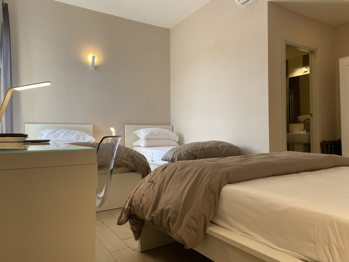 Bedroom 4, Up Hotel, Napoli