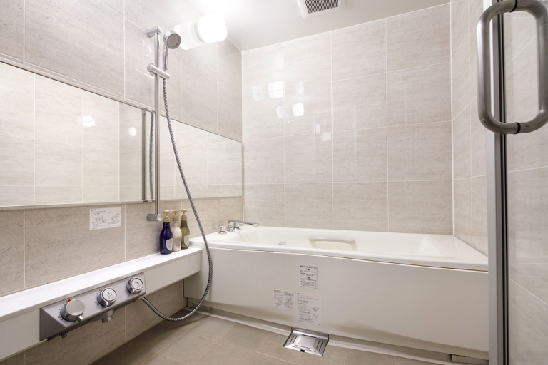 Bathroom 4, HOTEL MYSTAYS Hakodate Goryokaku, Hakodate