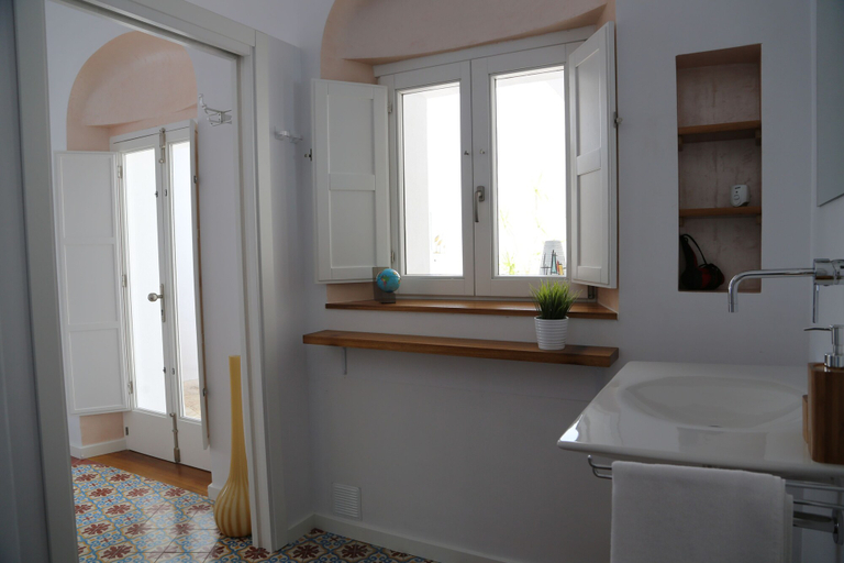 Bathroom 4, Vejerísimo Casa Boutique con parking privado, Cádiz