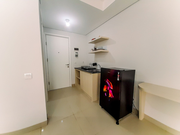 Private kitchen 4, Cozy Studio Room At Barsa City Apartment, Sleman