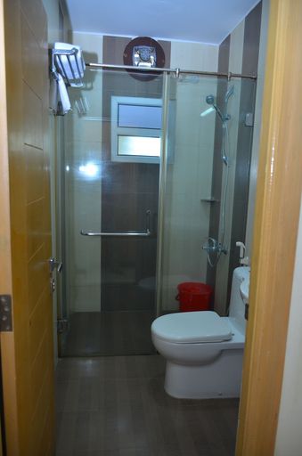 Bathroom, Vishal Prakruthi Resorts, Ranga Reddy