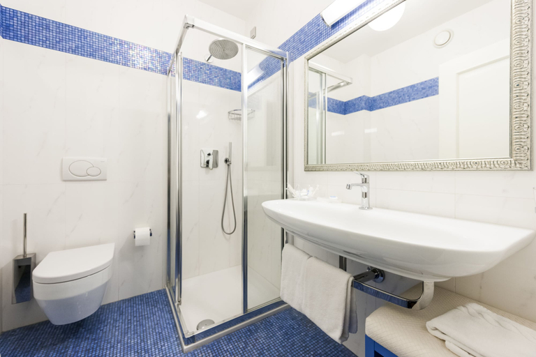 Bathroom 4, Parc Hotel Flora, Trento