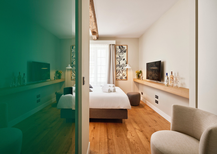 Bedroom 4, Hotel Le Chevalier Bleu, Dordogne