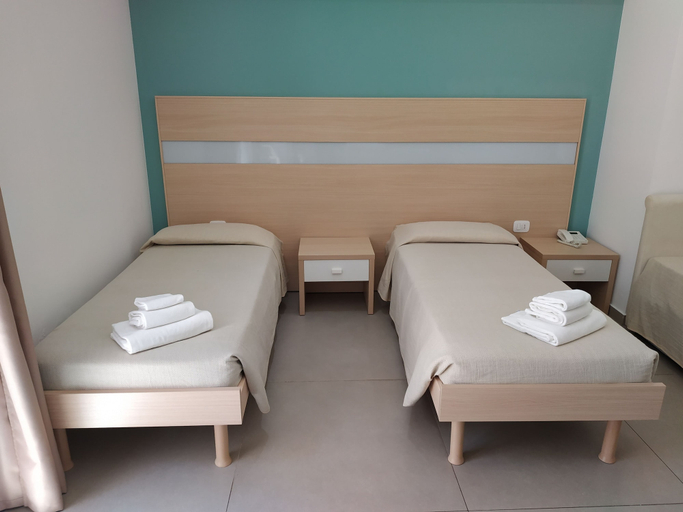 Bedroom 3, Albatros Hotel, Syracuse