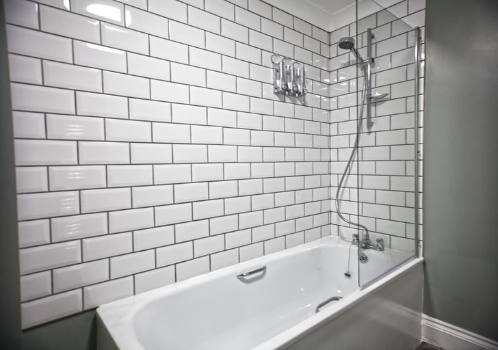 Bathroom 4, Seaspray, East Sussex